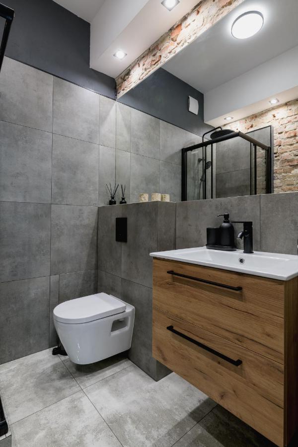 Oomph Warsaw Nowy Swiat Apartment Buitenkant foto